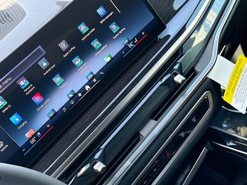 New 2026 BMW X5 xDrive50e image 42