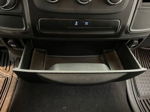 Used 2024 RAM 1500 Classic SLT image 39