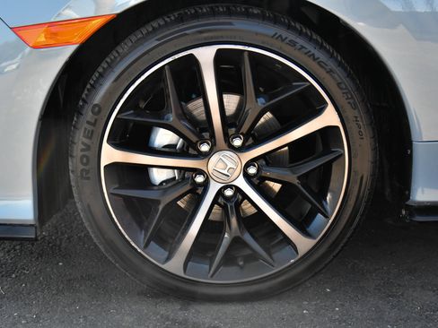 Used 2021 Honda Civic Sport Touring image 12