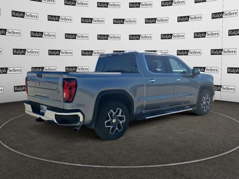 Used 2024 GMC Sierra 1500 SLT w/ SLT Premium Package image 6