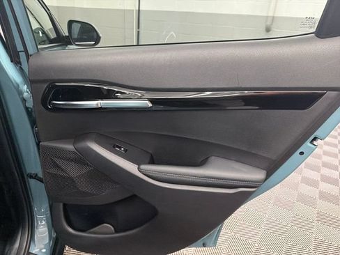 Certified 2024 Kia Seltos SX w/ SX Sunroof Package AWD/4WD image 16