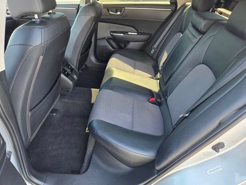 Used 2019 Honda Clarity Plug-In Hybrid image 10