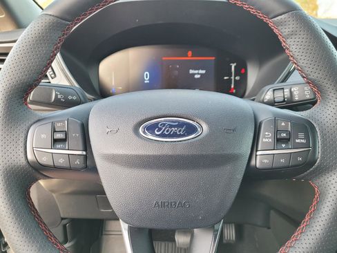 Used 2025 Ford Escape ST-Line w/ Cold Weather Package image 23