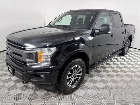 Used 2018 Ford F150 XLT w/ Equipment Group 302A Luxury image 9