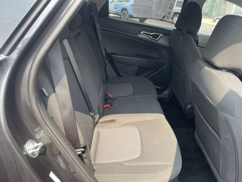 Used 2026 Kia Sportage LX FWD image 37