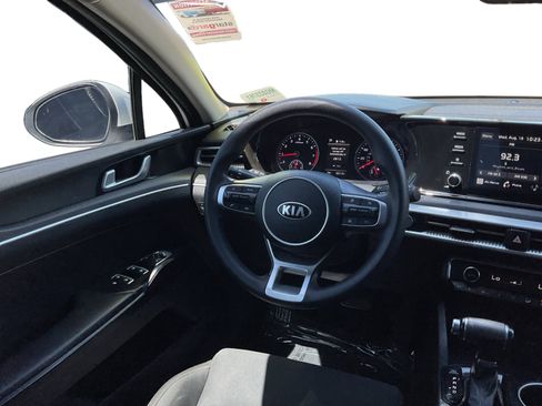 Used 2021 Kia K5 LXS FWD image 11