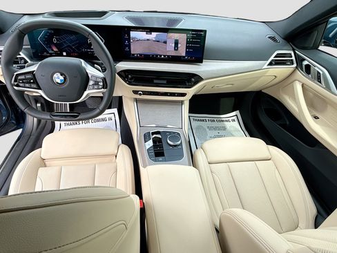 Used 2025 BMW 430i xDrive Coupe w/ Premium Package image 16