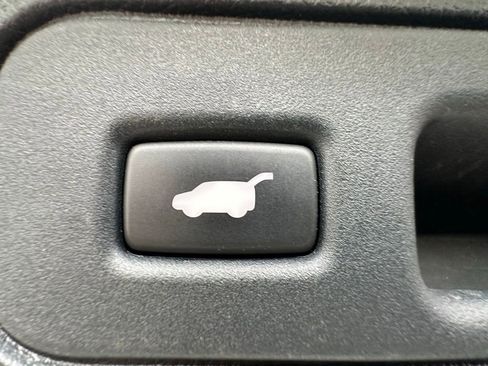 Used 2023 Honda Passport EX-L image 10