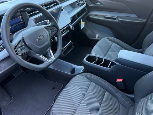 New 2027 Chevrolet Bolt LT w/ Comfort Package FWD image 10