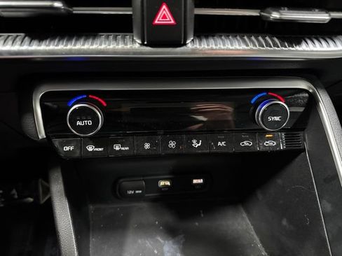 Used 2021 Kia K5 EX FWD image 21
