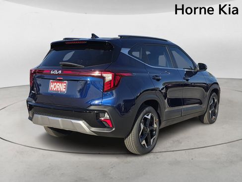 New 2026 Kia Seltos EX image 4