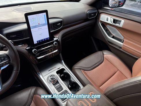 Used 2022 Ford Explorer King Ranch RWD image 17