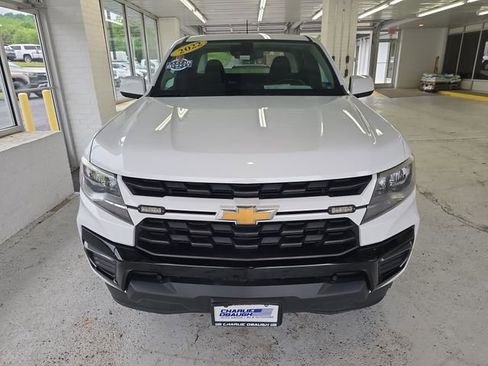 Used 2022 Chevrolet Colorado LT w/ Fleet Safety Package RWD image 8
