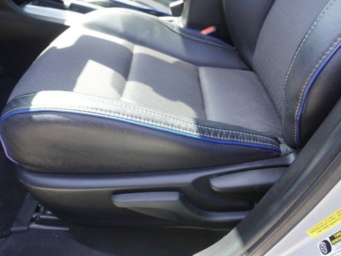 Used 2017 Toyota Corolla SE FWD image 15