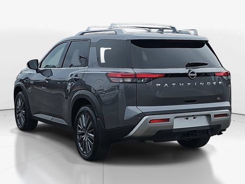 Used 2024 Nissan Pathfinder SL w/ SL Premium Package image 7