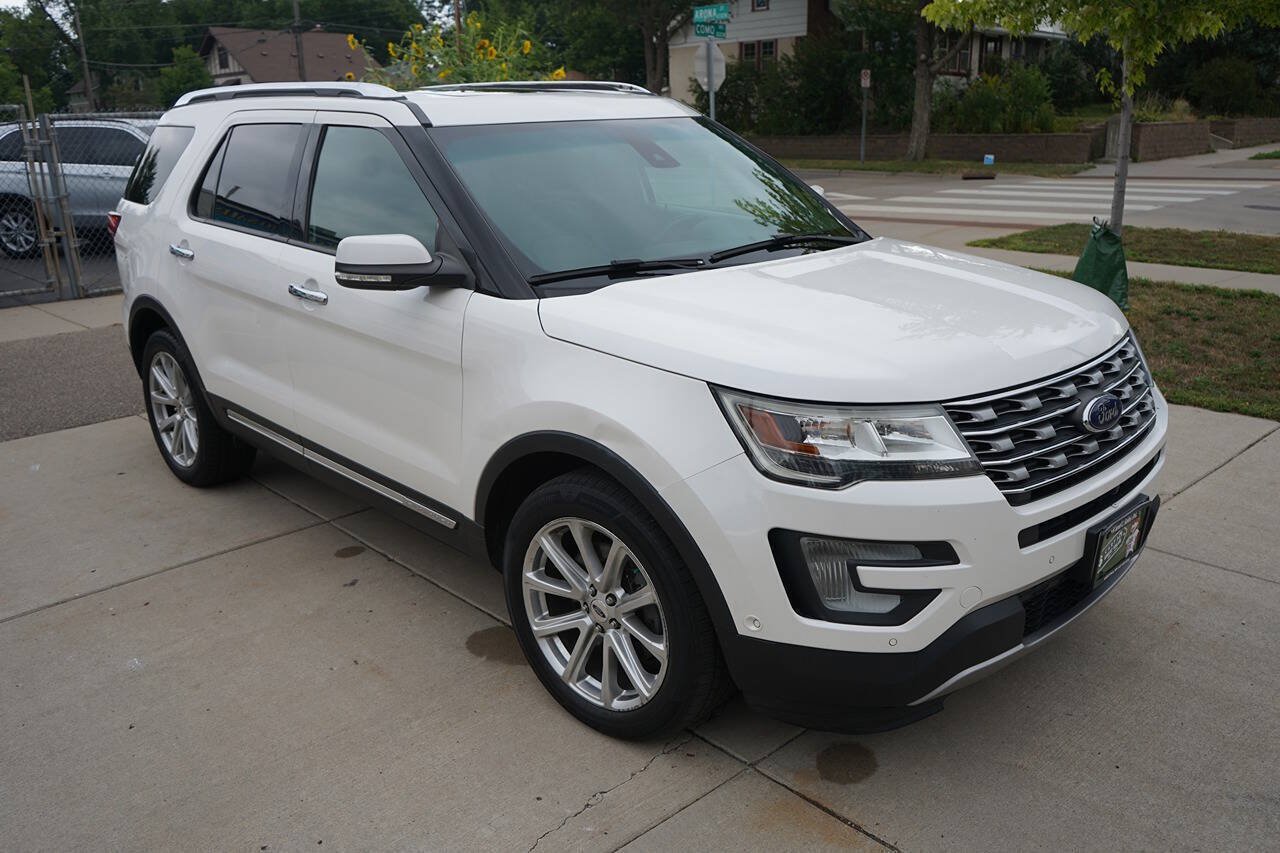 Used 2016 Ford Explorer Limited w/ Equipment Group 301A AWD/4WD image 10
