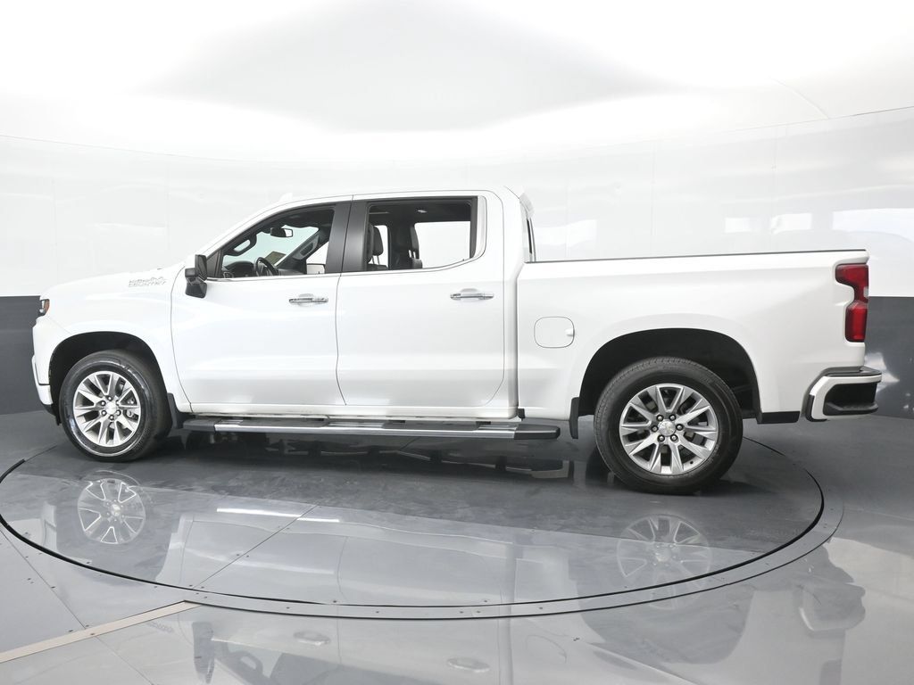 Used 2021 Chevrolet Silverado 1500 High Country RWD image 3