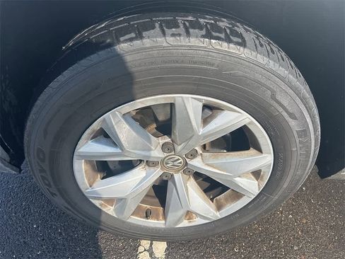 Used 2019 Volkswagen Atlas SE w/ Towing Package image 8