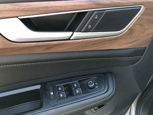 New 2026 Volkswagen Atlas SE AWD/4WD image 11