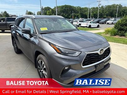 Used 2025 Toyota Highlander XLE