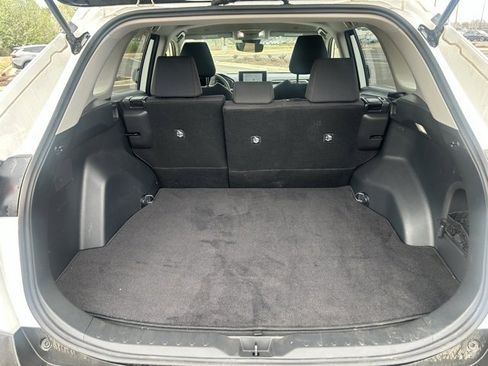 Used 2025 Toyota RAV4 LE image 5