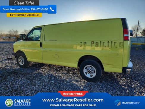 Used 2016 GMC Savana 2500 RWD image 3