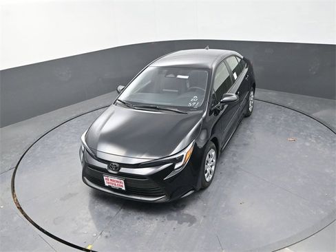 New 2026 Toyota Corolla LE image 21