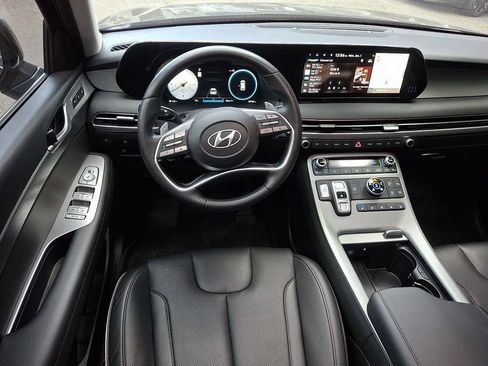 Used 2023 Hyundai Palisade SEL AWD/4WD image 15