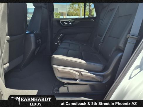 Used 2024 Chevrolet Tahoe LT w/ Luxury Package AWD/4WD image 11
