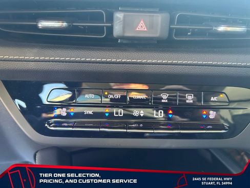 Used 2023 Buick Envision Avenir FWD image 24