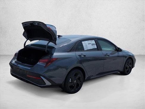 New 2026 Hyundai Elantra Sport FWD image 2