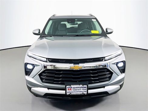 Used 2024 Chevrolet TrailBlazer LT image 7