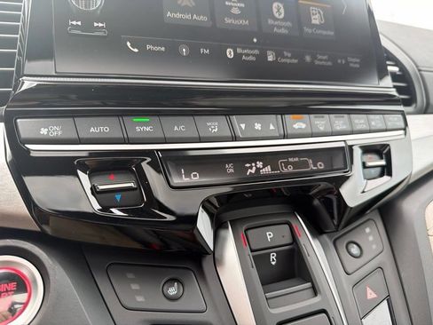 New 2026 Honda Odyssey EX-L image 10