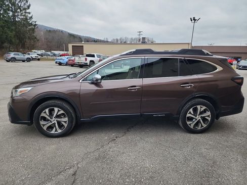 Used 2020 Subaru Outback Touring XT image 5