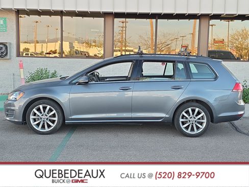 Used 2015 Volkswagen Golf SE image 4