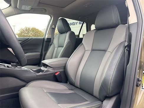 Certified 2023 Subaru Outback Onyx Edition image 9