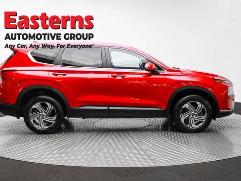 Used 2022 Hyundai Santa Fe SE image 4