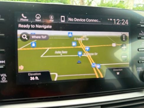 Used 2018 Honda Accord EX-L image 8