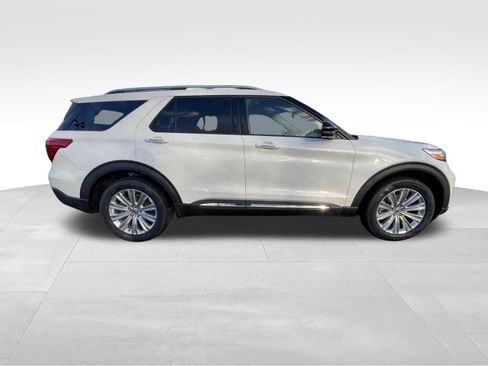 Used 2023 Ford Explorer Limited w/ Hybrid Equipment Group 310A image 4