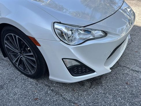 Used 2013 Scion FR-S image 27
