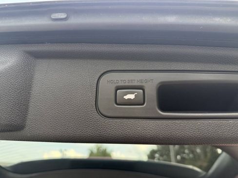 Used 2018 Honda Odyssey EX-L image 25