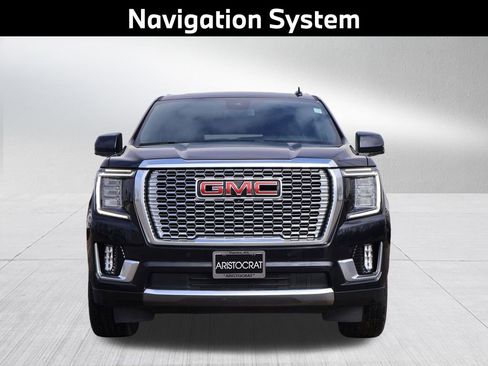 Used 2024 GMC Yukon XL Denali w/ Max Trailering Package image 3