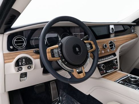 Certified 2022 Rolls-Royce Ghost AWD/4WD image 15