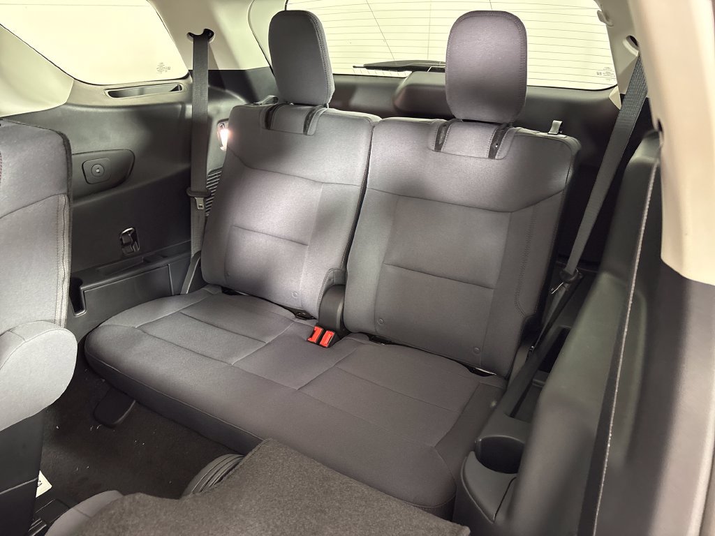 New 2026 Ford Explorer Active RWD image 30
