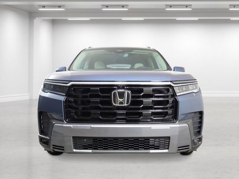 New 2026 Honda Pilot Touring image 8