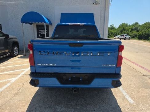 Used 2022 Chevrolet Silverado 1500 Custom RWD image 4