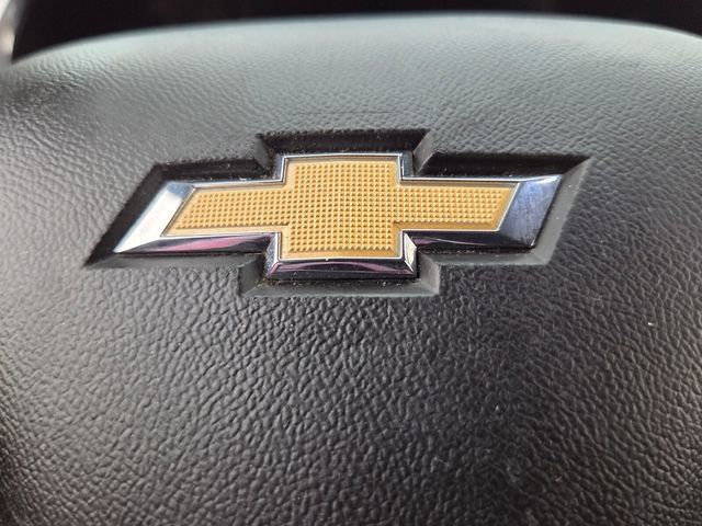 Used 2020 Chevrolet Equinox LT FWD image 28