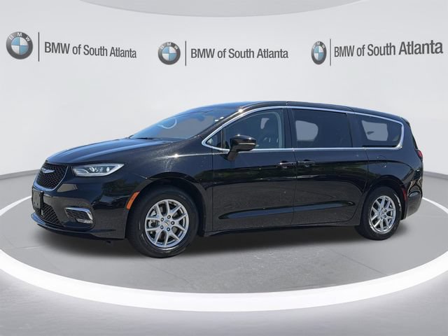 Used 2024 Chrysler Pacifica Touring-L FWD image 22