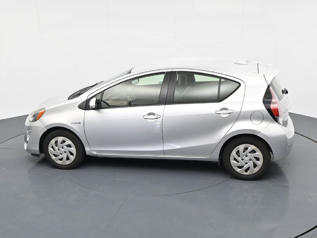Used 2016 Toyota Prius C One FWD image 21