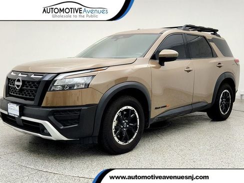 Used 2024 Nissan Pathfinder Rock Creek AWD/4WD image 1